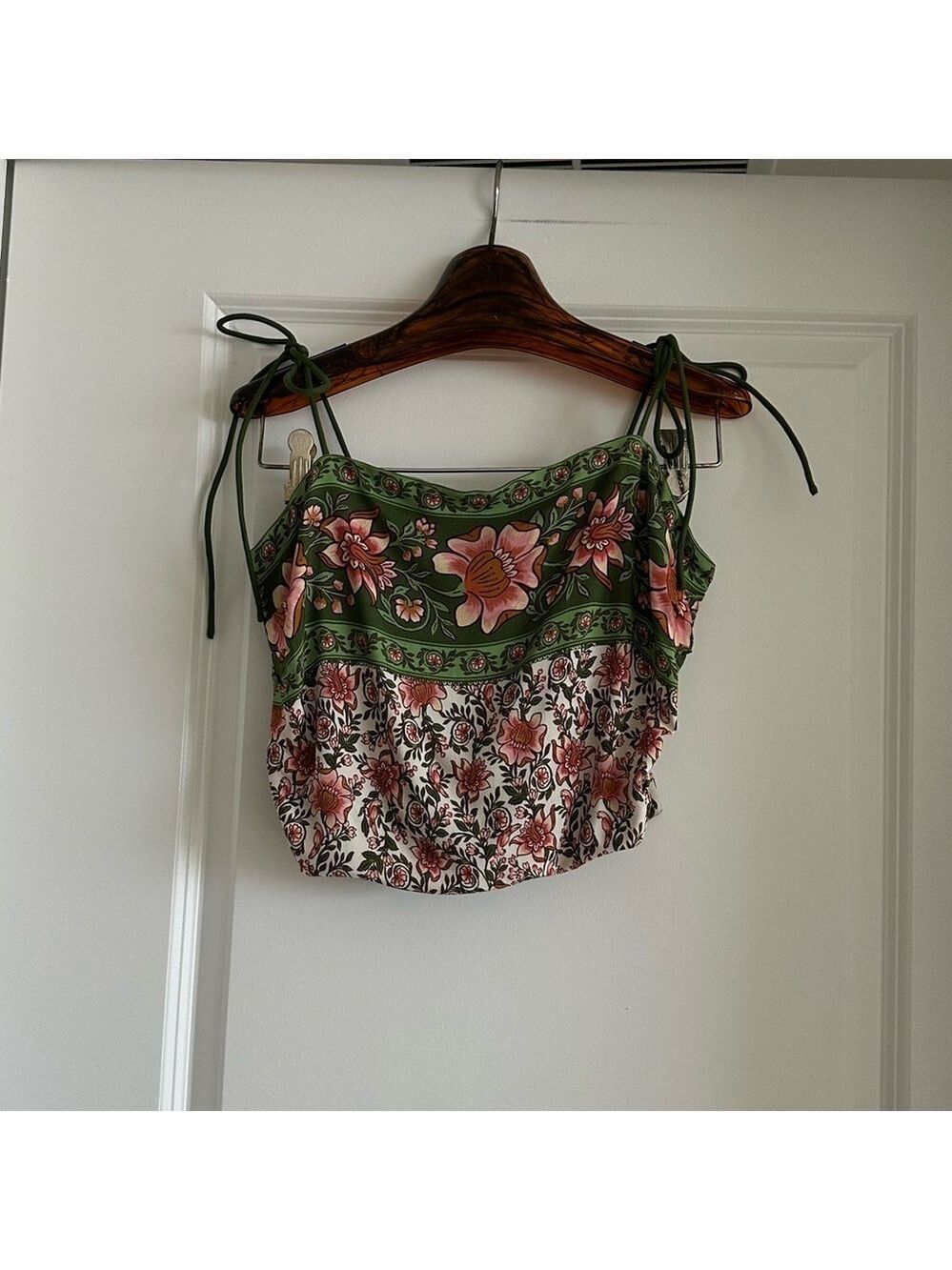 Farm Rio Flowers Blouse - Picture 2 of 7